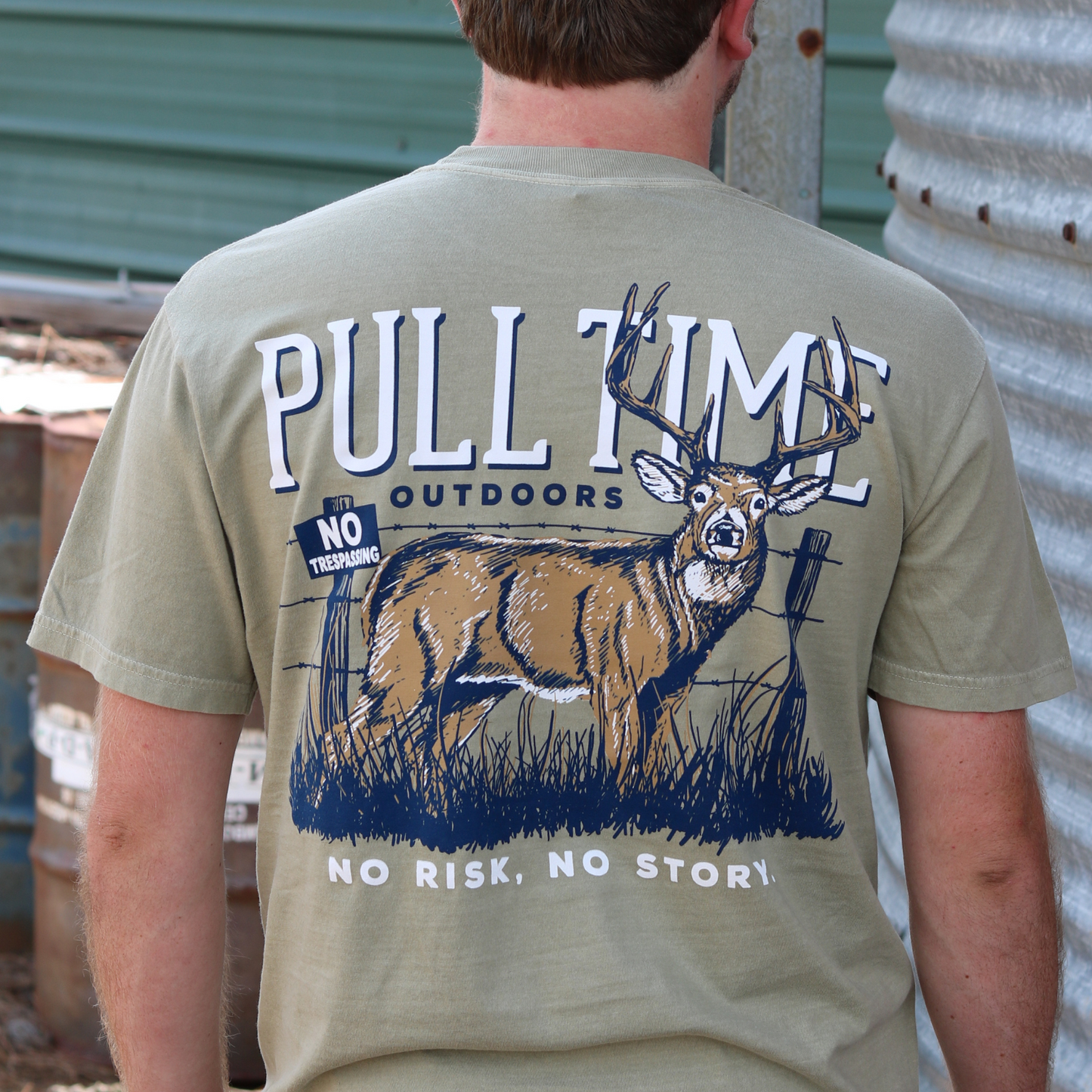 Pull Time Shirt | No Risk, No Story.