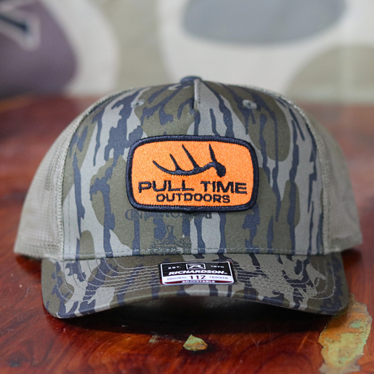 Pull Time Outdoors Hat | Bottomland Antler